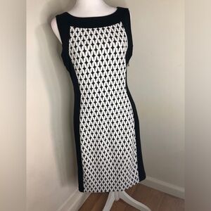 Calvin Klein Women Black and White Dress Size 6